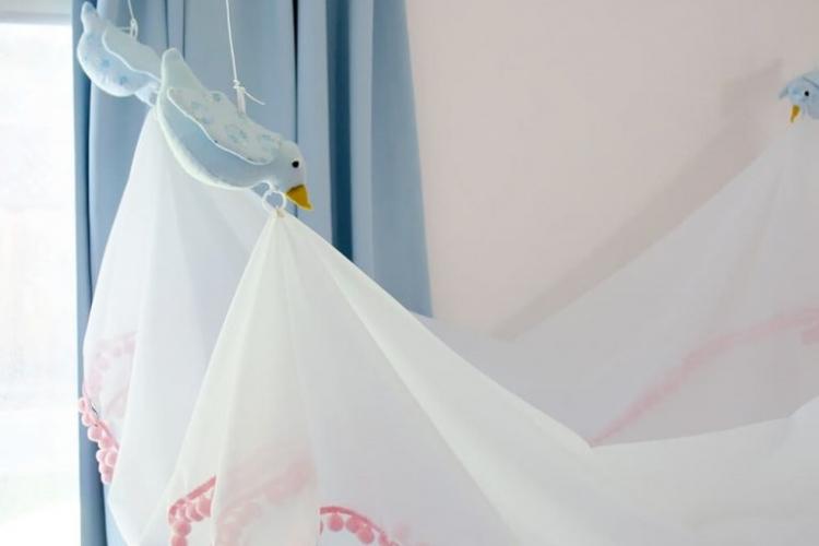 Балдахин с птичками на детскую кроватку своими руками