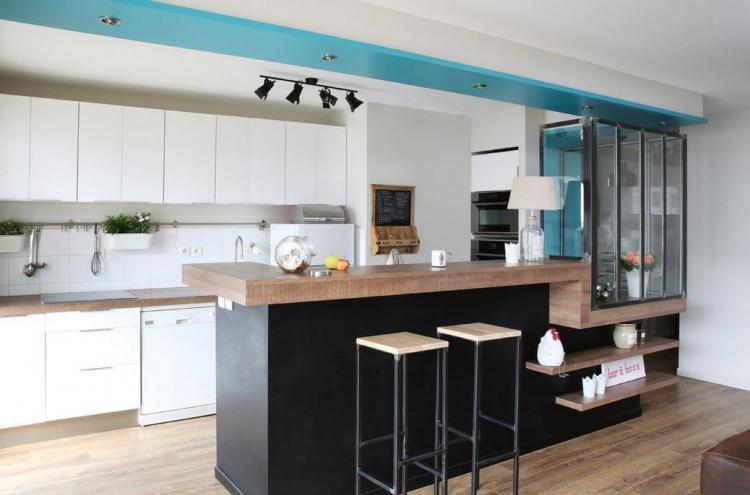 Барные стойки в интерьере кухни - фото