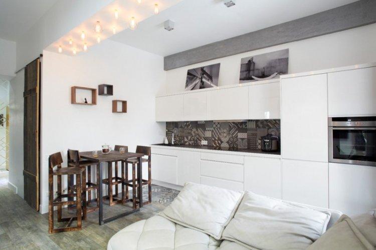 Белая глянцевая кухня - дизайн интерьера фото