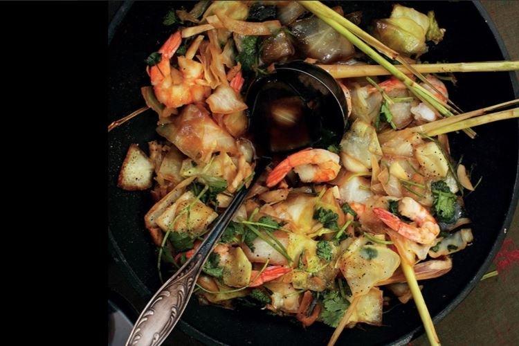 Капуста с креветками - рецепты