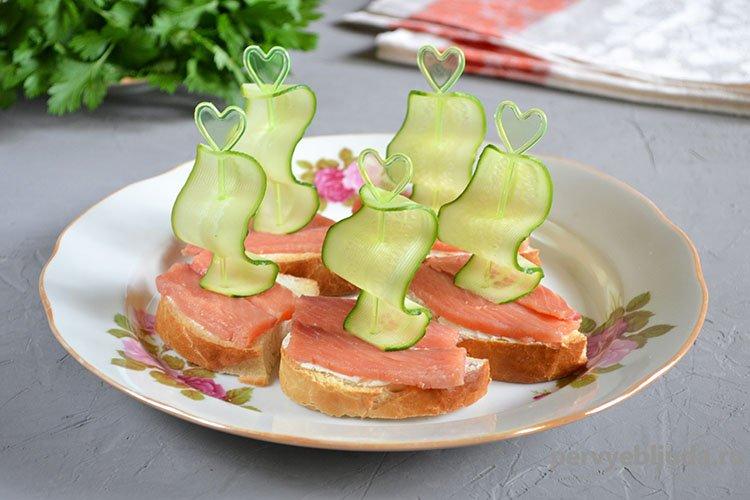 Бутерброды с красной рыбой Фуршетные - рецепты