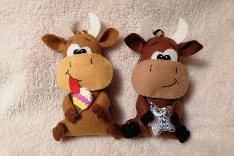 Бычок из фетра своими руками - фото и идеи