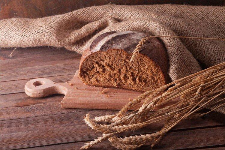 Маска из ржаного хлеба - Что делать если выпадают волосы