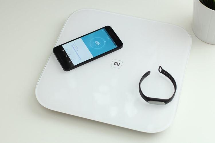 Умные весы - Что подарить маме на День рождения от дочери