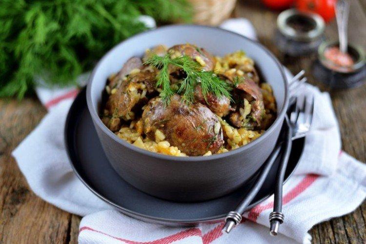 Рис с куриной печенью и сельдереем - Что приготовить из куриной печени