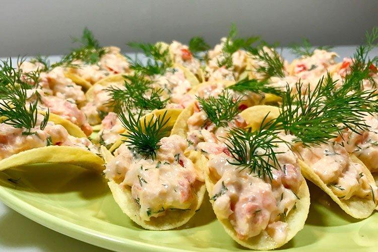 Закуска на чипсах - Что приготовить на День рождения рецепты
