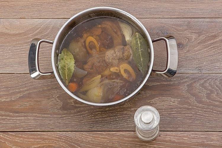 Заливное из говядины - Что приготовить на Новый год 2021 рецепты