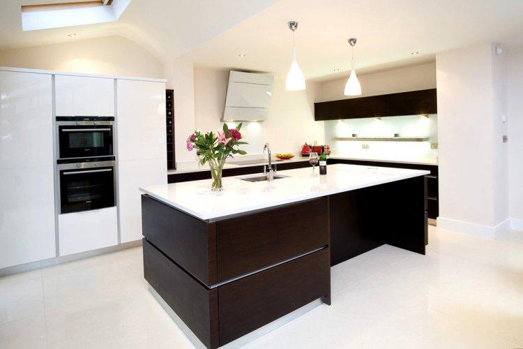 Цвет венге с белым - Сочетание цветов в интерьере