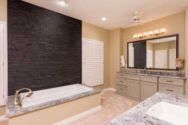 Декоративный камень в интерьере - фото