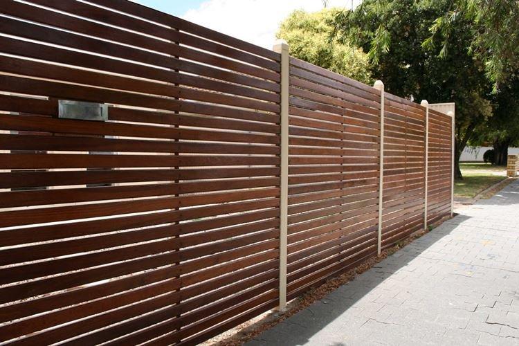 Штакетник - Деревянные заборы фото и идеи