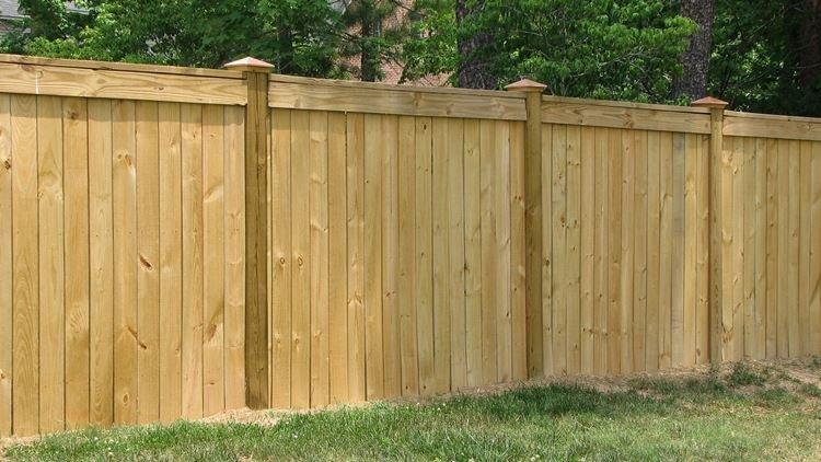 Классика - Деревянные заборы фото и идеи