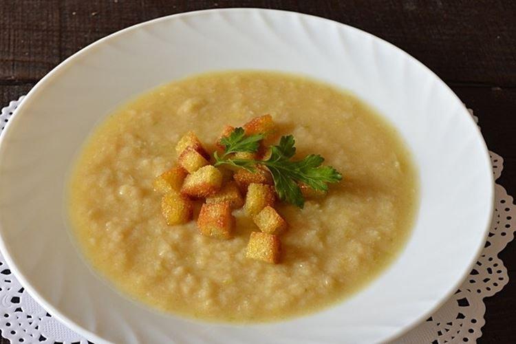 Диетический суп-пюре из сельдерея - рецепты