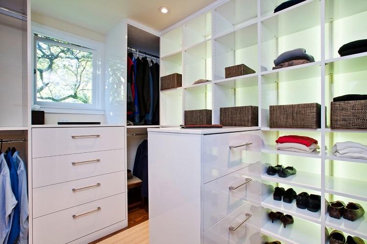 Дизайн гардеробной комнаты - фото реальных интерьеров