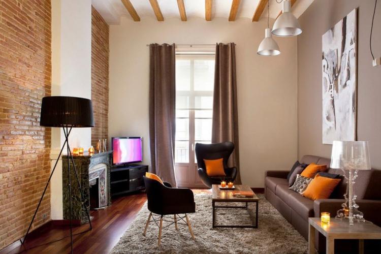 Дизайн гостиной 17 кв.м. - фото реальных интерьеров