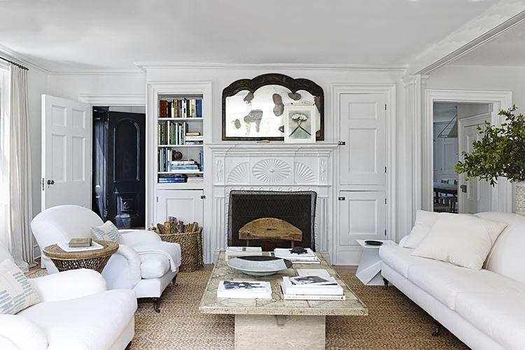 Дизайн белой гостиной 2021