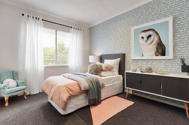 Дизайн интерьера комнаты для девочки-подростка - фото реальных интерьеров