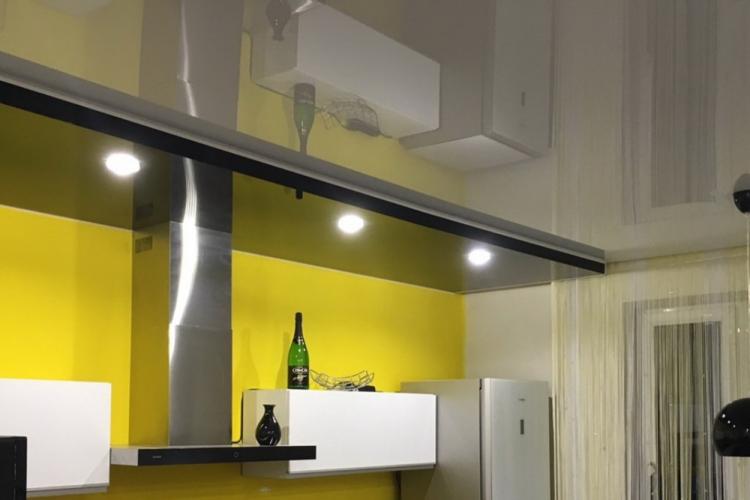 Отделка потолка - Дизайн кухни 10 кв.м.