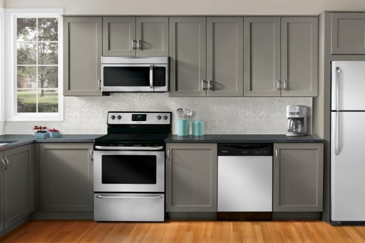 Дизайн кухни 11 кв.м. - фото реальных интерьеров