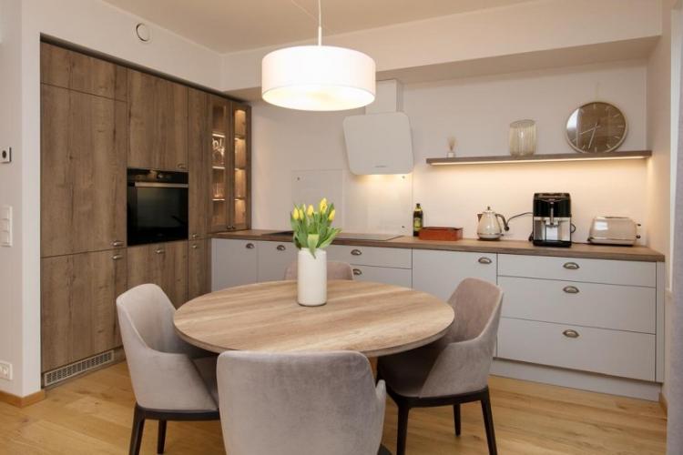 Дизайн кухни 13 кв.м. - фото реальных интерьеров