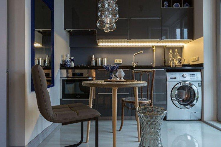 Черная кухня 2 на 3 метра - Дизайн интерьера