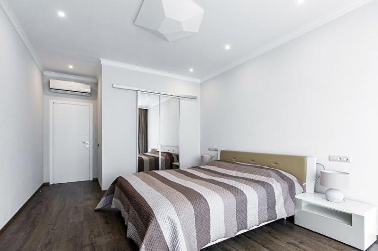 Квартира в стиле минимализм - дизайн интерьера фото