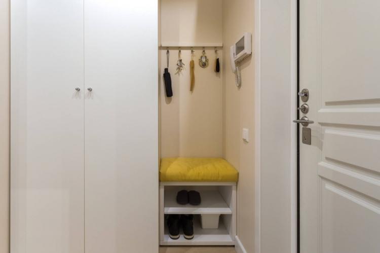 Дизайн маленькой прихожей - фото реальных интерьеров