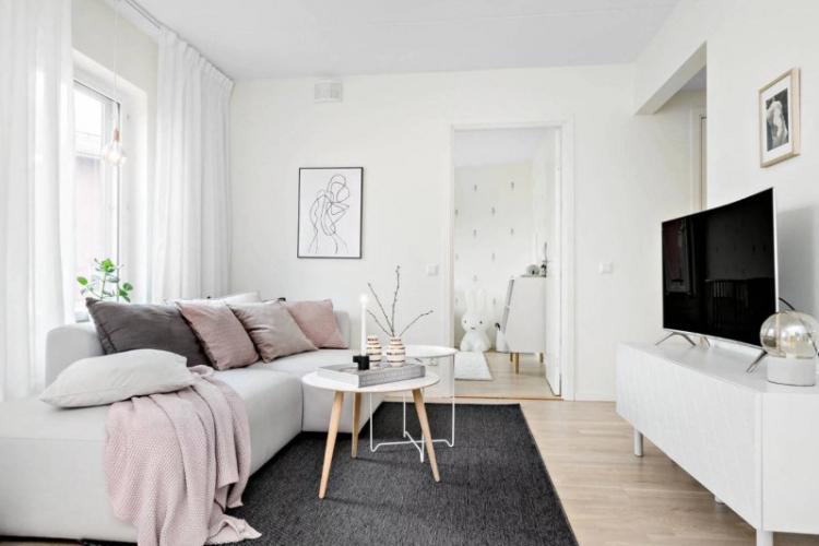 Узкая гостиная - дизайн интерьера фото