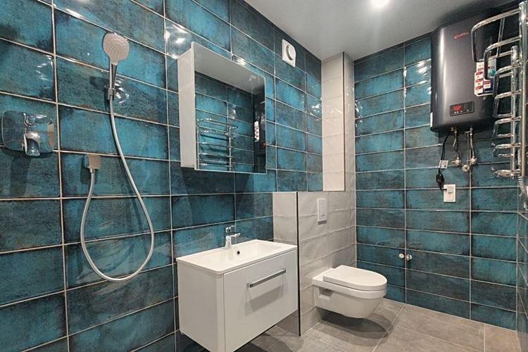 Дизайн ванной комнаты 2021 - фото реальных интерьеров