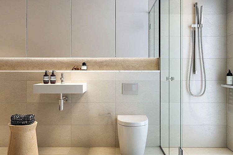 Дизайн ванной комнаты 2021 - фото реальных интерьеров