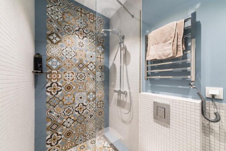 Цветовая гамма - Дизайн ванной с душевой кабиной