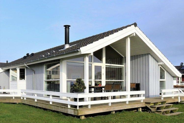 Одноэтажный дом из бруса - проекты и фото