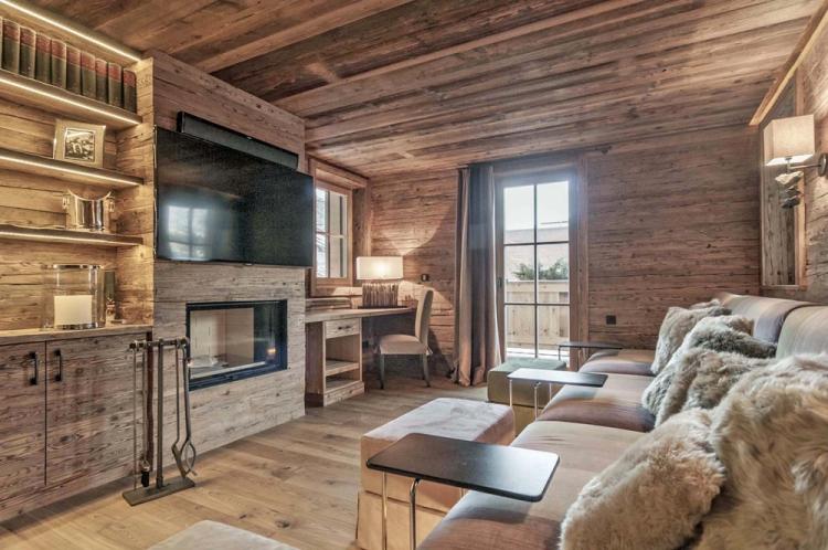 Интерьер дома в стиле шале