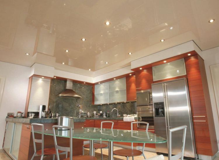 Двухуровневые натяжные потолки на кухне