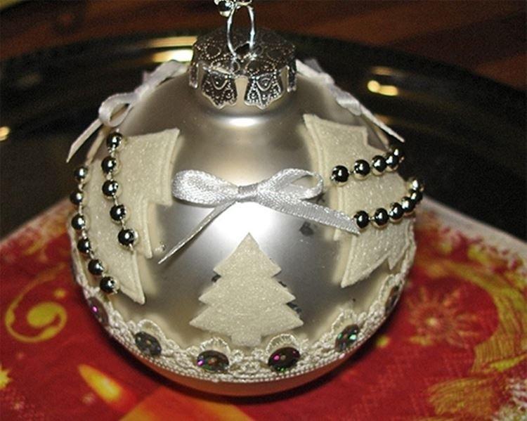 Елочные игрушки на Новый год своими руками - фото и идеи