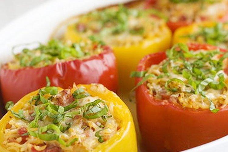 Фаршированный перец с мясом и рисом - рецепты