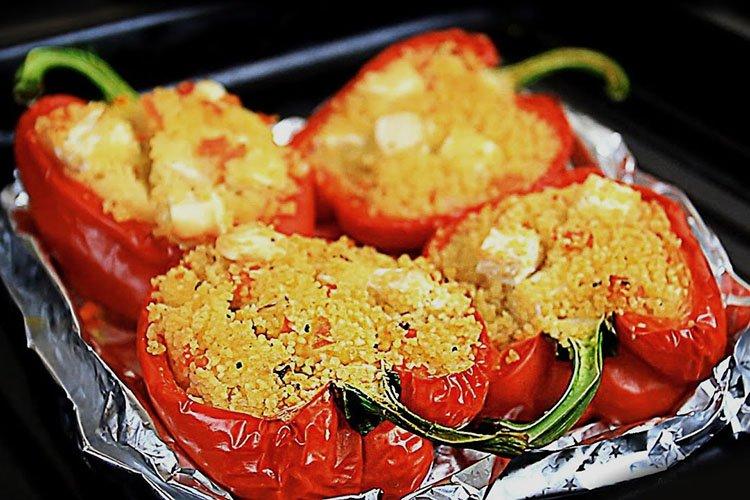 Фаршированный перец с кускусом - рецепты