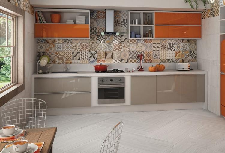 Фартук на кухне из керамической плитки