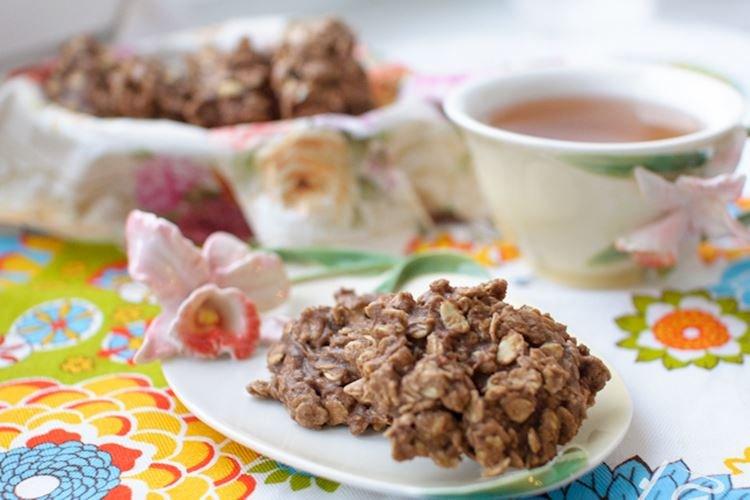 Шоколадное печенье без выпечки