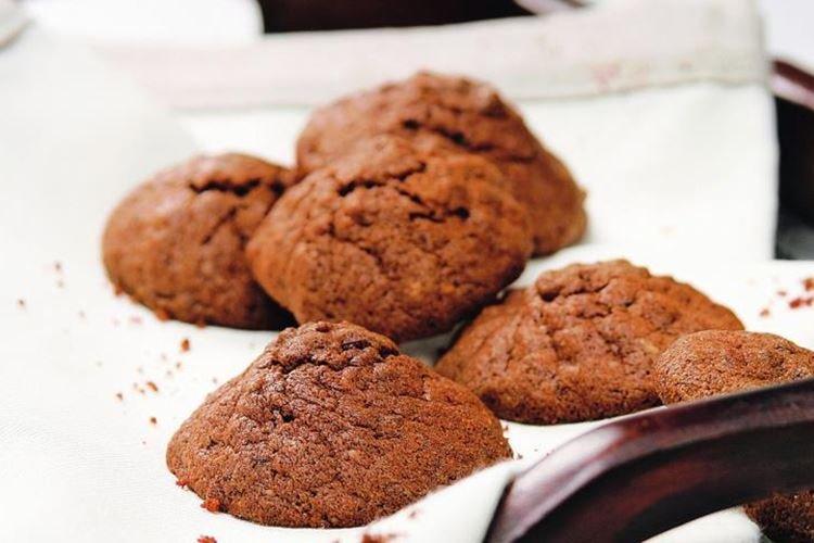 Шоколадное печенье с медом