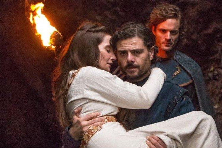 Артур и Мерлин: рыцари Камелота (2020)