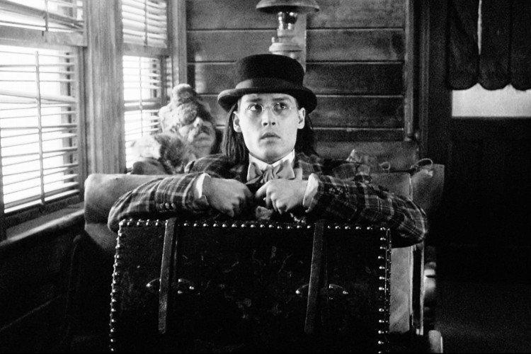 Мертвец (1995)