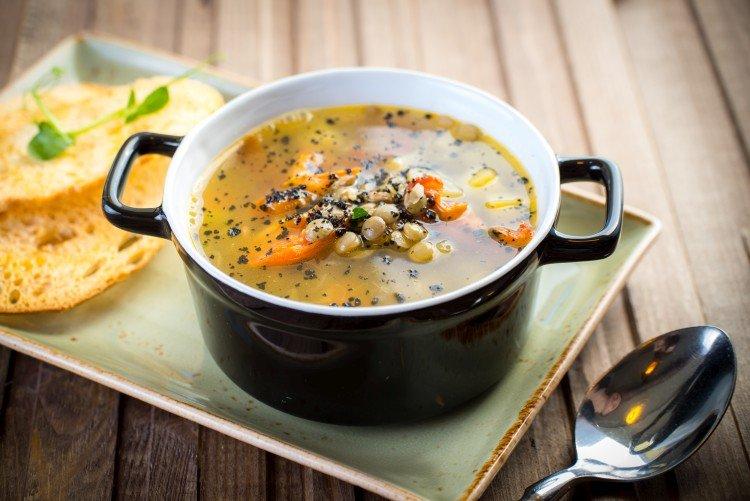 20 простых рецептов постных супов на любой вкус