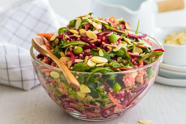 Салат с морковью и пшеном