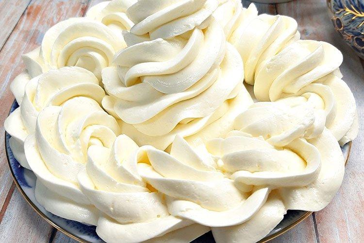 Банановый крем из сметаны