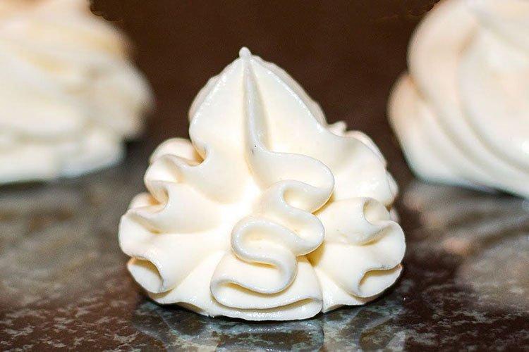 Сметанный крем с белым шоколадом