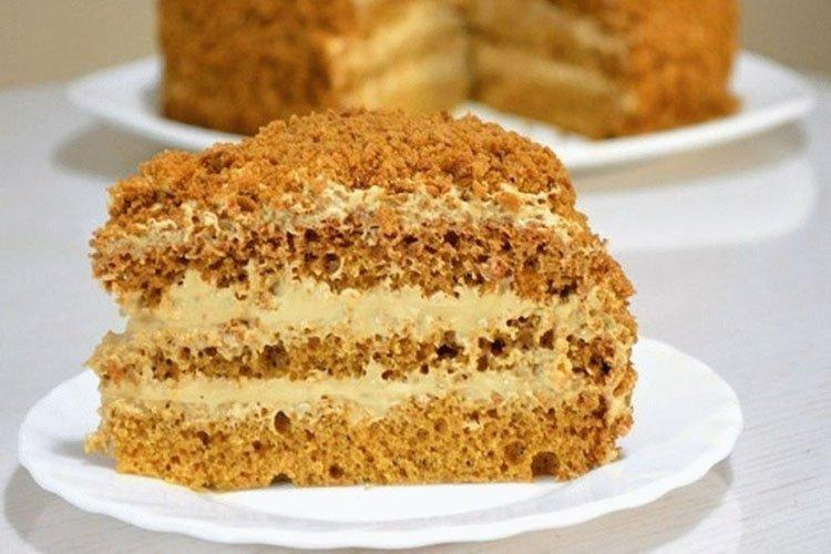 Сметанный крем «Миндальный»