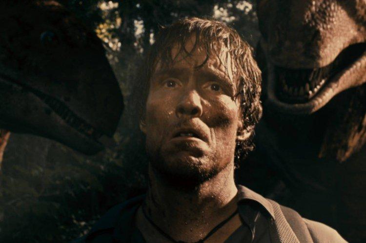 Проект «Динозавр» (2011)