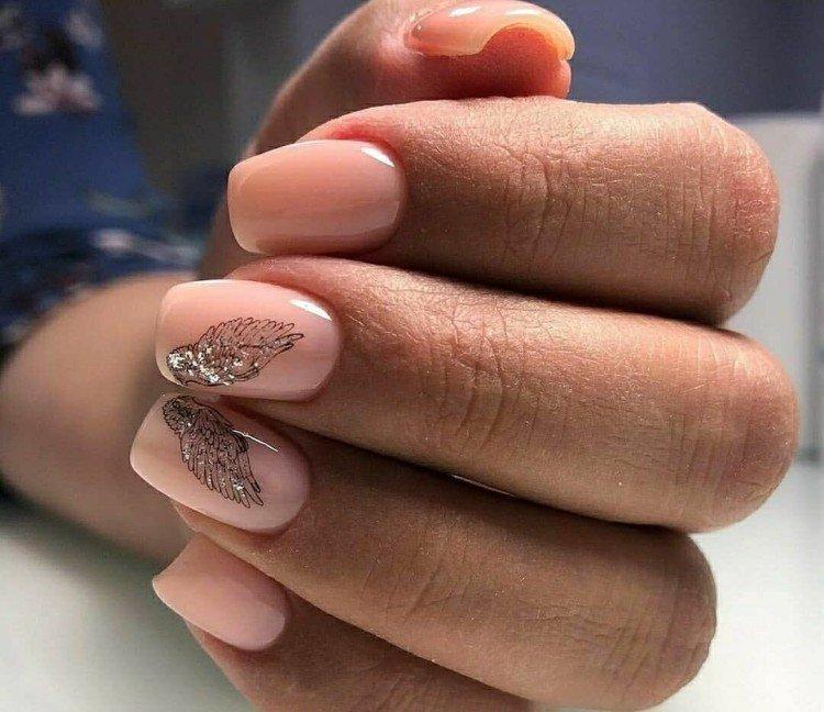 Нюдовый маникюр - фото и идеи