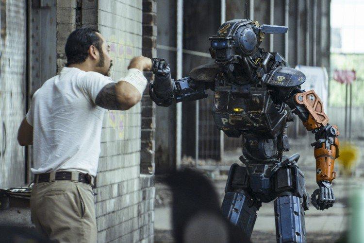 Робот по имени Чаппи (2015)