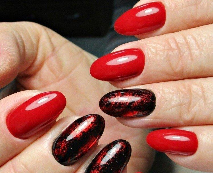 Красно-черный маникюр